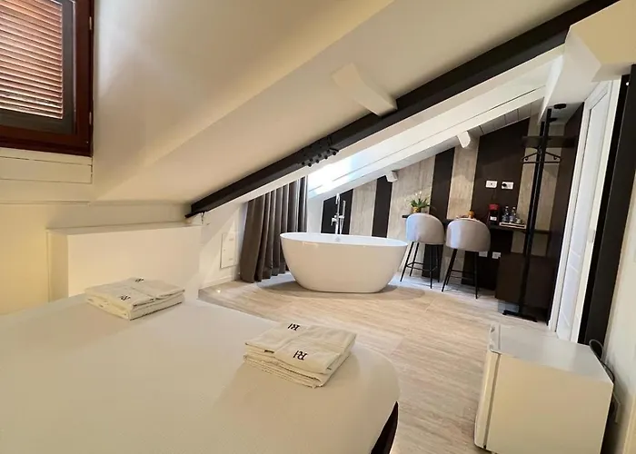 Brera Prestige Apartment Near Duomo