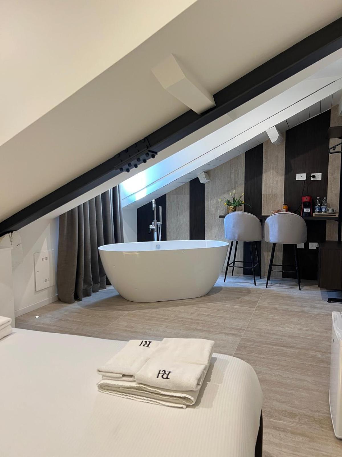 Apartment Brera Prestige Near Duomo