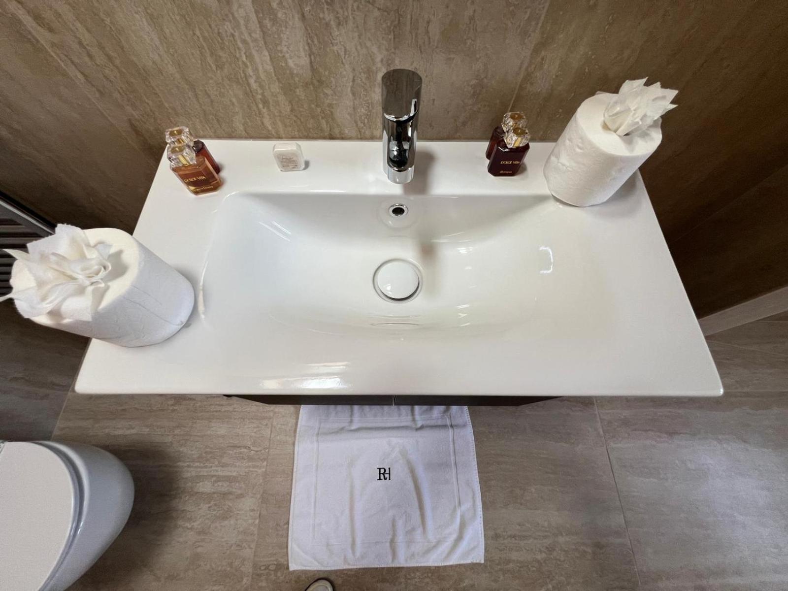 Brera Prestige Near Duomo Apartment *