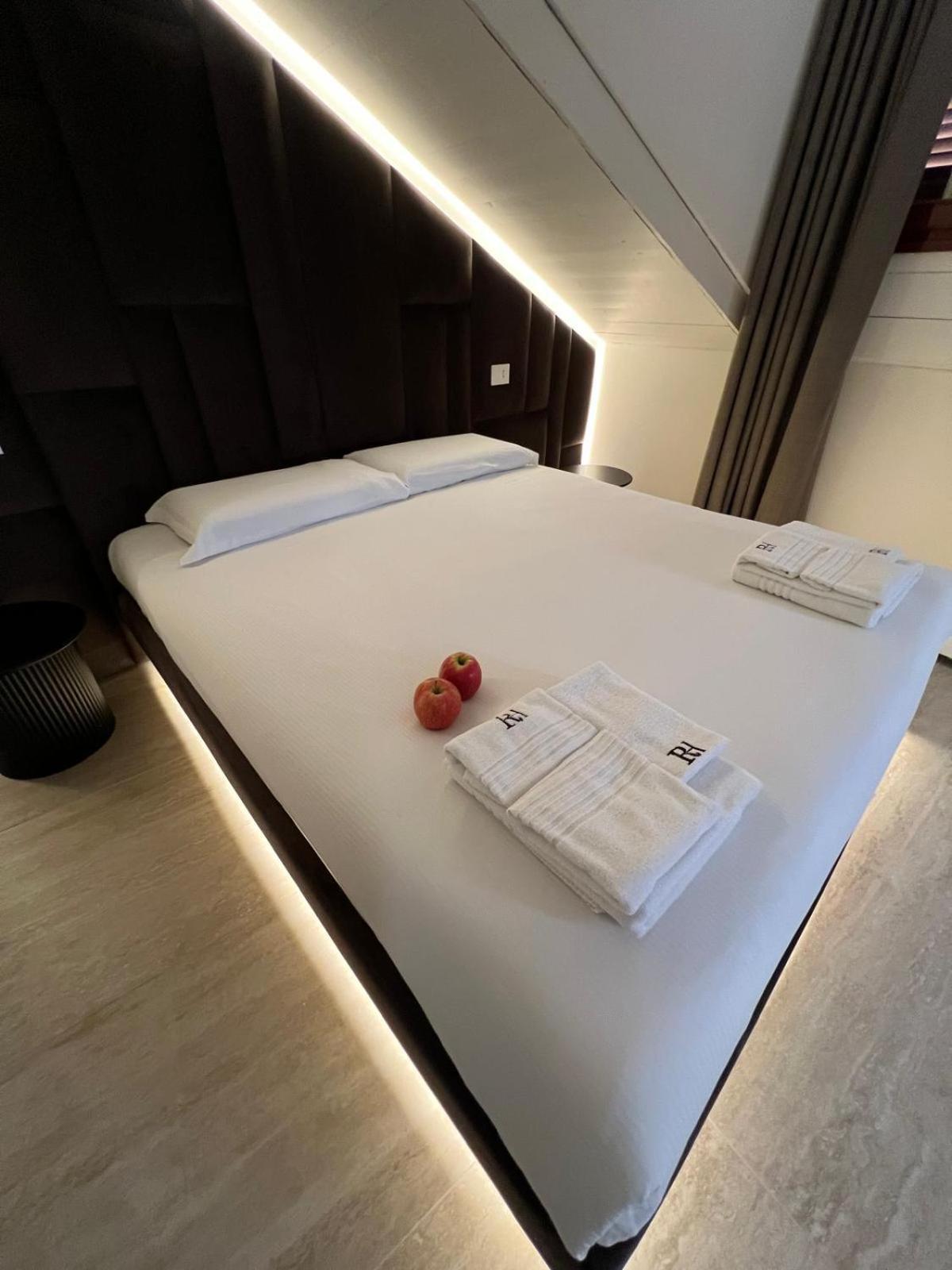 Brera Prestige Near Duomo Apartment Milan