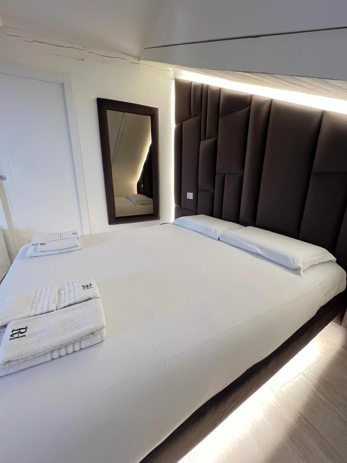 Apartment Brera Prestige Near Duomo *